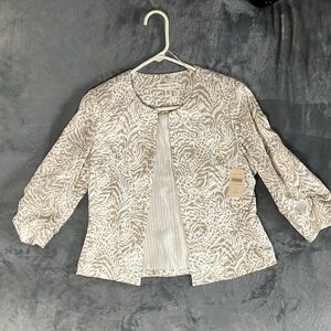 Coldwater Creek Cream Patterned Blazer - NEW with tags - Size 4P